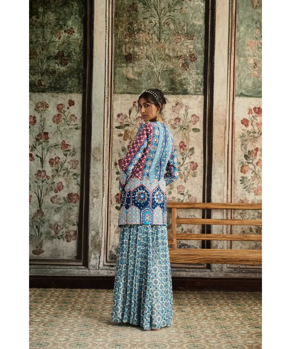 DIYARAJVVIR - Teal Print and Highlighted Jacket Set